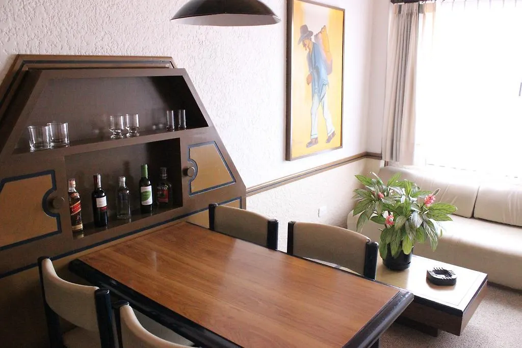 Suites Real 85 Bogota